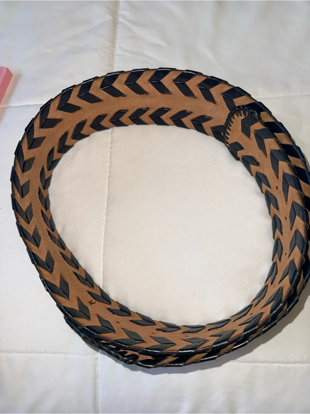 Beautiful 3” wide, black genuine leather woven statement, belt w/brass snake M/L